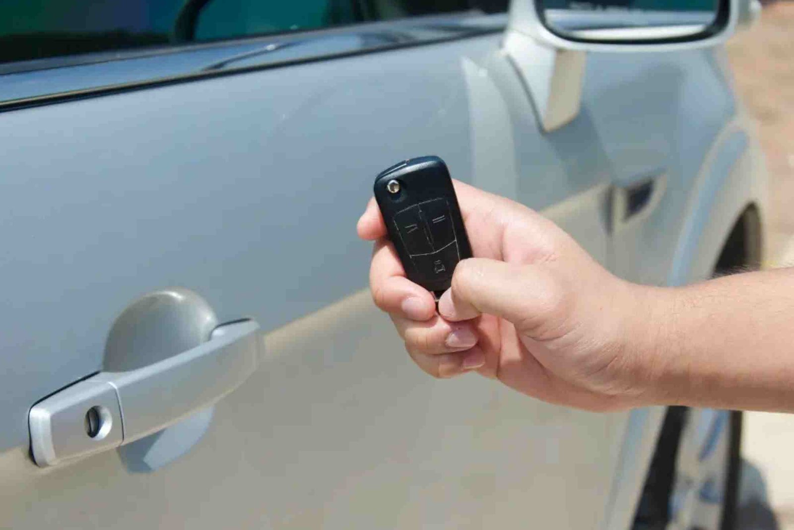 Car Lockout in Dubai: Quick Solutions & Tips